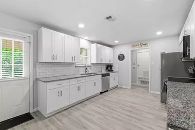 4300 Lynn Terrace, North Richland Hills, TX 76180 - Photo 10