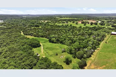 140 E Bankhead Highway, Mineral Wells, TX 76067 - Photo 6