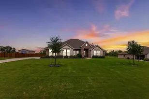 266 Odell Rd, Springtown, TX 76082 - Photo 32