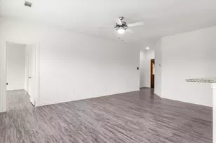 2422 Abigail Ln, Mabank, TX 75147 - Photo 8