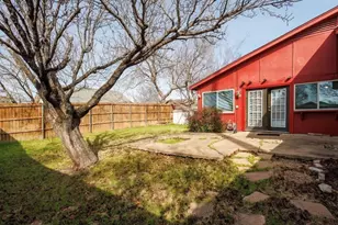 2101 Deerfield Dr, Carrollton, TX 75007 - Photo 22