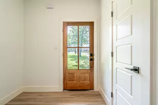 924 Arkansas River Dr, Granbury, TX 76048 - Photo 6