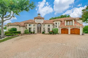 1237 Overlook Ct, Whitney, TX 76692 - Photo 2