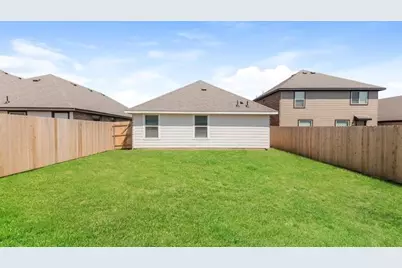 1503 Timothy Street, Ennis, TX 75119 - Photo 2