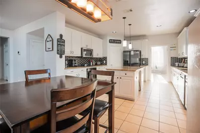 1444 Mercury Lane, Lancaster, TX 75134 - Photo 6