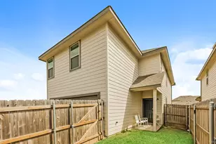 5104 Applegate Dr, Fort Worth, TX 76119 - Photo 2