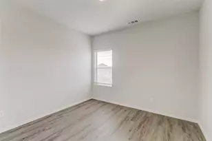 5104 Applegate Dr, Fort Worth, TX 76119 - Photo 14