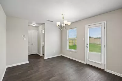 1549 Sierra Estate Trail, Fort Worth, TX 76119 - Photo 10