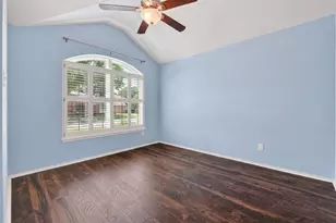 1557 Shannon Dr, Lewisville, TX 75077 - Photo 20