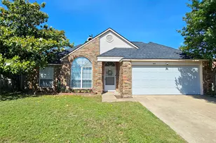 905 Park Pl Blvd, Midlothian, TX 76065 - Photo 1