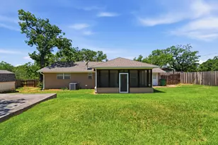 117 Bryan St, Jacksboro, TX 76458 - Photo 30