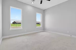 215 Regina St, Celeste, TX 75452 - Photo 16
