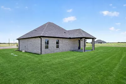 215 Regina Street, Celeste, TX 75452 - Photo 6