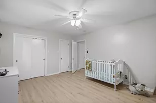 200 W Kansas St, Van, TX 75790 - Photo 32