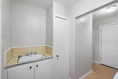 200 W Kansas Street, Van, TX 75790 - Photo 18