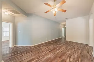 3917 Larkspur Dr, Haltom City, TX 76137 - Photo 8