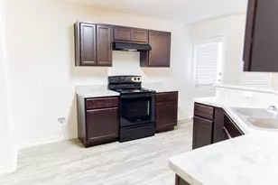 9913 Chilmark Way, Dallas, TX 76227 - Photo 2