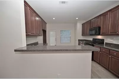 808 Bahar Court, Arlington, TX 76010 - Photo 6