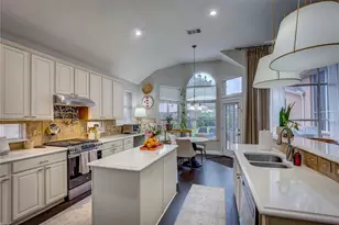 8210 Turnberry St, Rowlett, TX 75089 - Photo 14