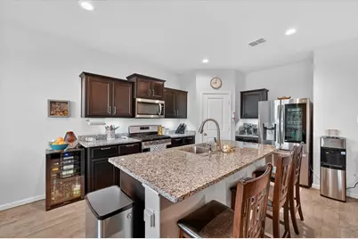 9653 Calhoun Falls Drive, Fort Worth, TX 76108 - Photo 6