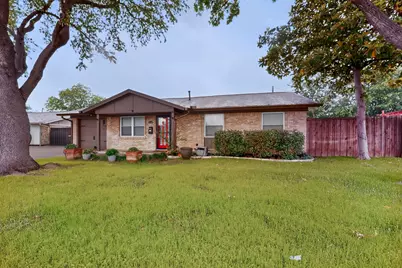 2309 Fyke Road, Carrollton, TX 75006 - Photo 2