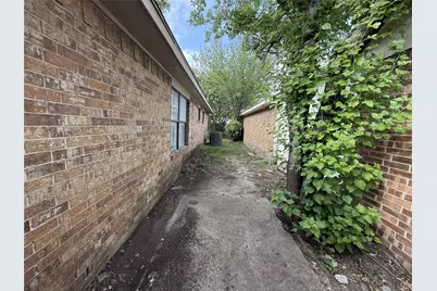 1637 Hackamore Street, Mesquite, TX 75149 - Photo 10