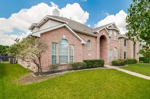 7813 Park Run Rd, Fort Worth, TX 76137 - Photo 2