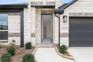 13133 Limestone St, Providence Village, TX 76227 - Photo 4