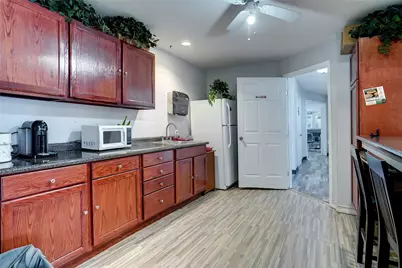 7298 Glenview Drive, Richland Hills, TX 76180 - Photo 18