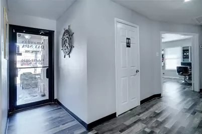 7298 Glenview Drive, Richland Hills, TX 76180 - Photo 12