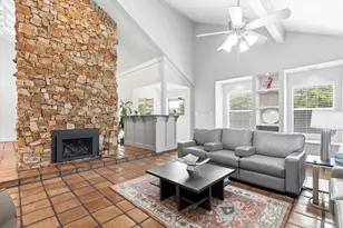 17215 Graystone Dr, Dallas, TX 75248 - Photo 8
