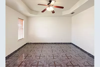 1202 Spell Avenue, Cleburne, TX 76033 - Photo 6
