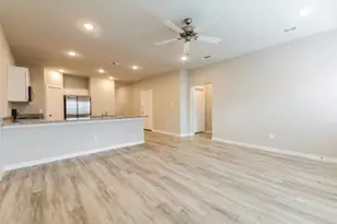 328 Niki Dr, Lewisville, TX 75057 - Photo 6