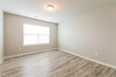 328 Niki Drive, Lewisville, TX 75057 - Photo 14