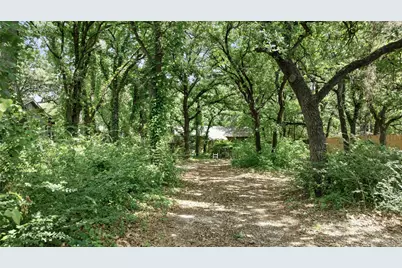 403 S Shady Shores Road, Shady Shores, TX 76208 - Photo 4