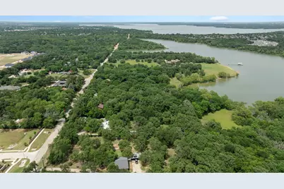 403 S Shady Shores Road, Shady Shores, TX 76208 - Photo 14