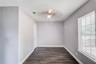 1809 Birdell St, Fort Worth, TX 76105 - Photo 4