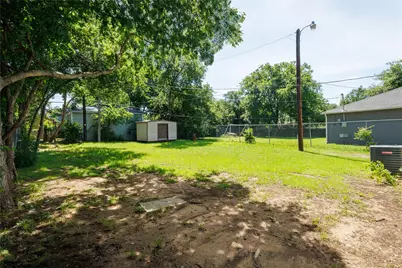 1809 Birdell Street, Fort Worth, TX 76105 - Photo 16