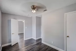 1809 Birdell St, Fort Worth, TX 76105 - Photo 6