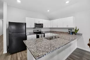 901 E 3rd St, Springtown, TX 76082 - Photo 14