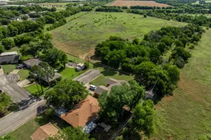 104 Forest Ln, Hillsboro, TX 76645 - Photo 26
