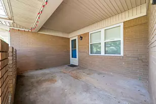 104 Forest Ln, Hillsboro, TX 76645 - Photo 6