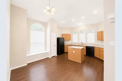 2012 Creek Royal Drive, Mesquite, TX 75181 - Photo 4