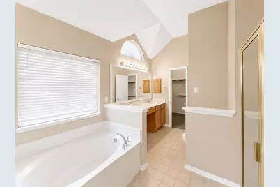 2012 Creek Royal Drive, Mesquite, TX 75181 - Photo 14