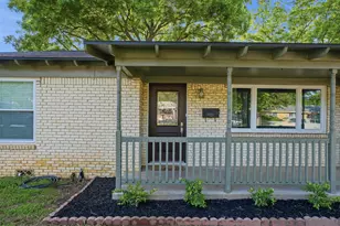 825 Lee Dr, Bedford, TX 76022 - Photo 2