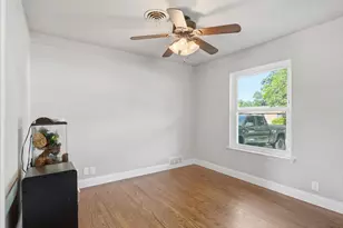 825 Lee Dr, Bedford, TX 76022 - Photo 8