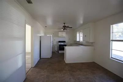 605 W Hill Street, Grand Saline, TX 75140 - Photo 4