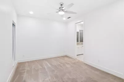 4944 Camdale Court, Dallas, TX 75206 - Photo 10