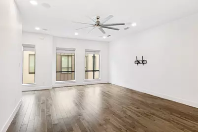 4944 Camdale Court, Dallas, TX 75206 - Photo 4