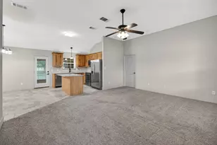 505 E 5th St, Springtown, TX 76082 - Photo 6